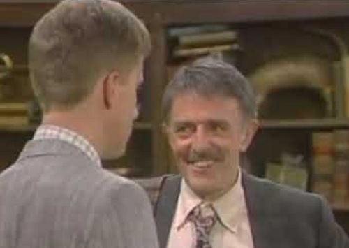 How Old Is John Astin? - Omigods